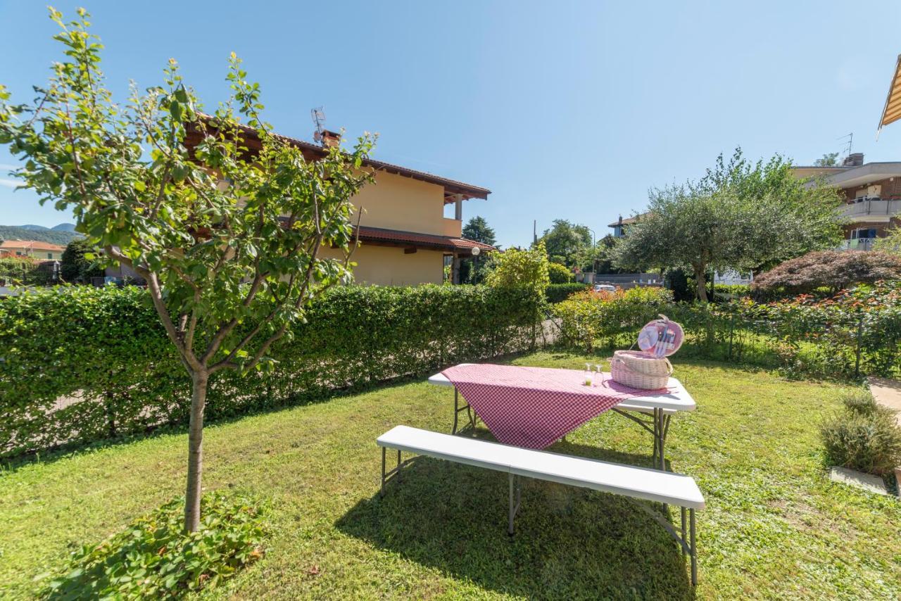 La Feriolina - Appartamento Al Lago Con Giardino Privato Baveno Exteriér fotografie