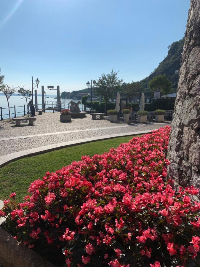 La Feriolina - Appartamento Al Lago Con Giardino Privato Baveno Exteriér fotografie